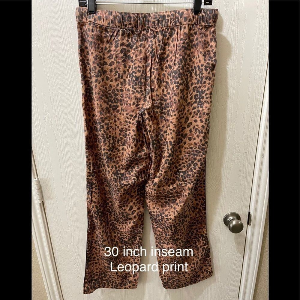 Super Soft Aerie Animal Print Pants - Picture 2 of 4